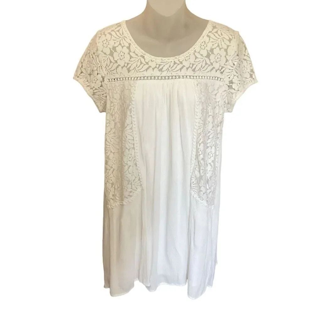 Peach Love Dress Mini Round Neck Lace Floral White Crinkle Fabric Lined Medium